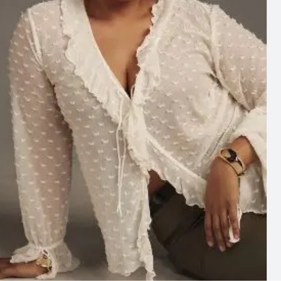 Anthropologie Tops - Zara Cream Textured Blouse